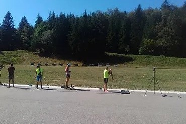 Séance de tir biathlon